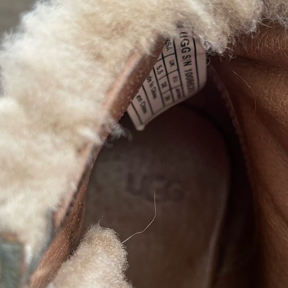 UGG Brown Ankle Boots with Shearling Trim - Picture 4 of 7